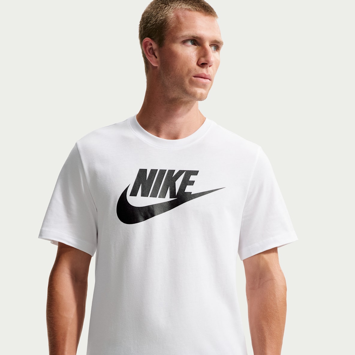 Nike Sportswear Men's T-Shirt