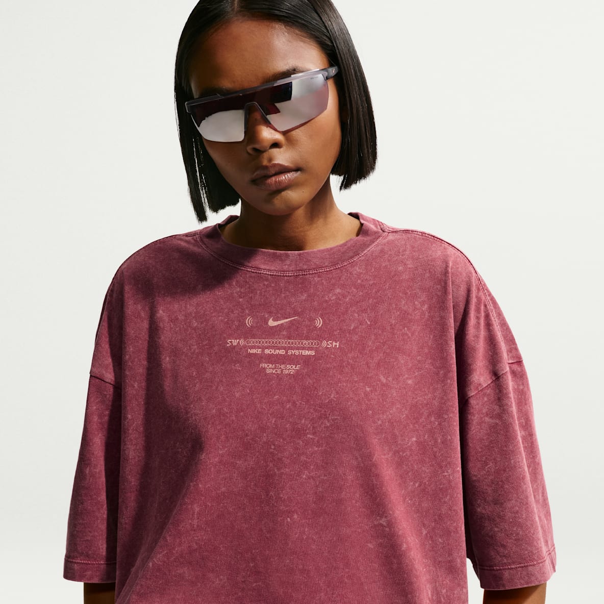 Nike Sportswear Classic Women's Oversized T-Shirt