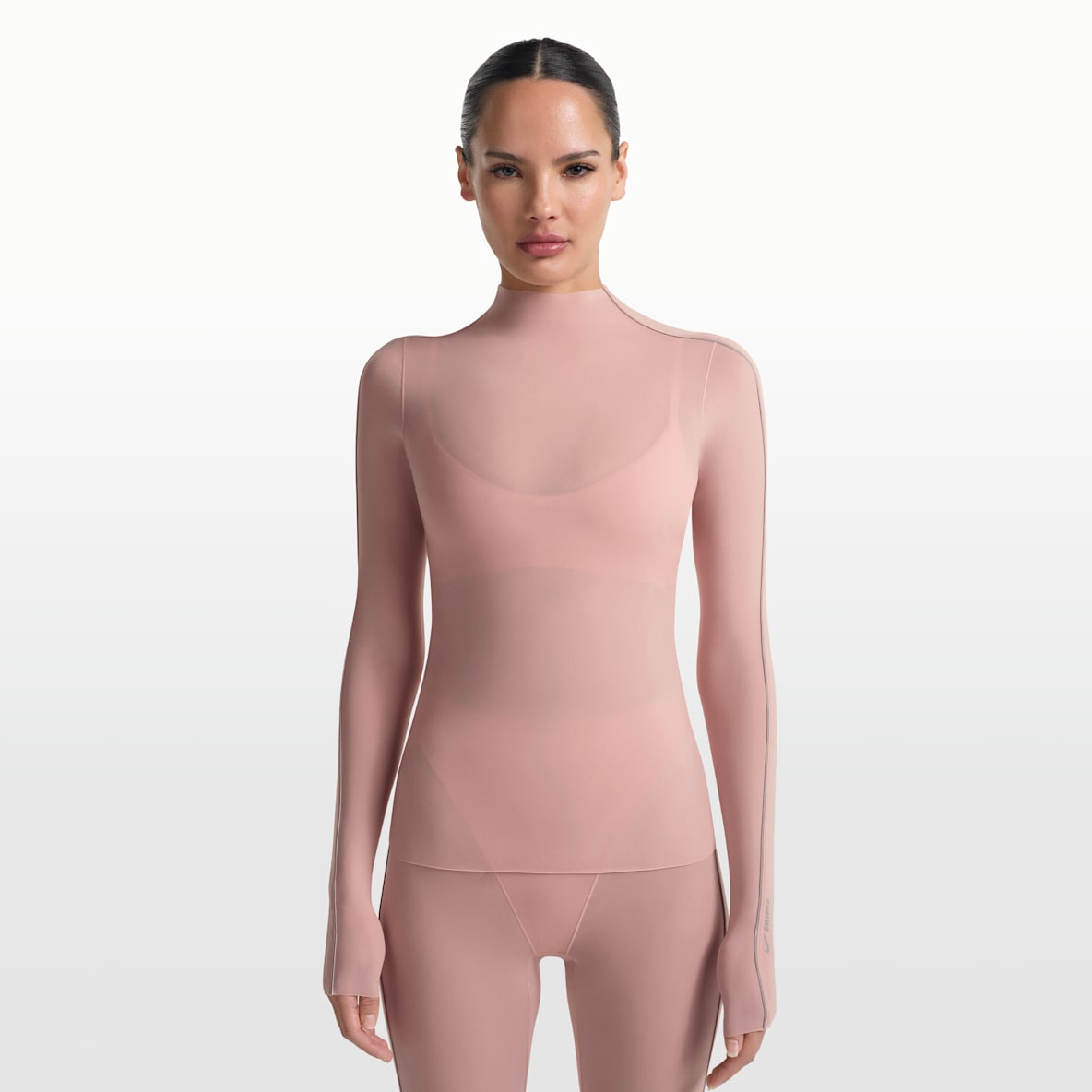 NikeSKIMS Weightless Layers Dámský top s dlouhým rukávem a stojáčkem