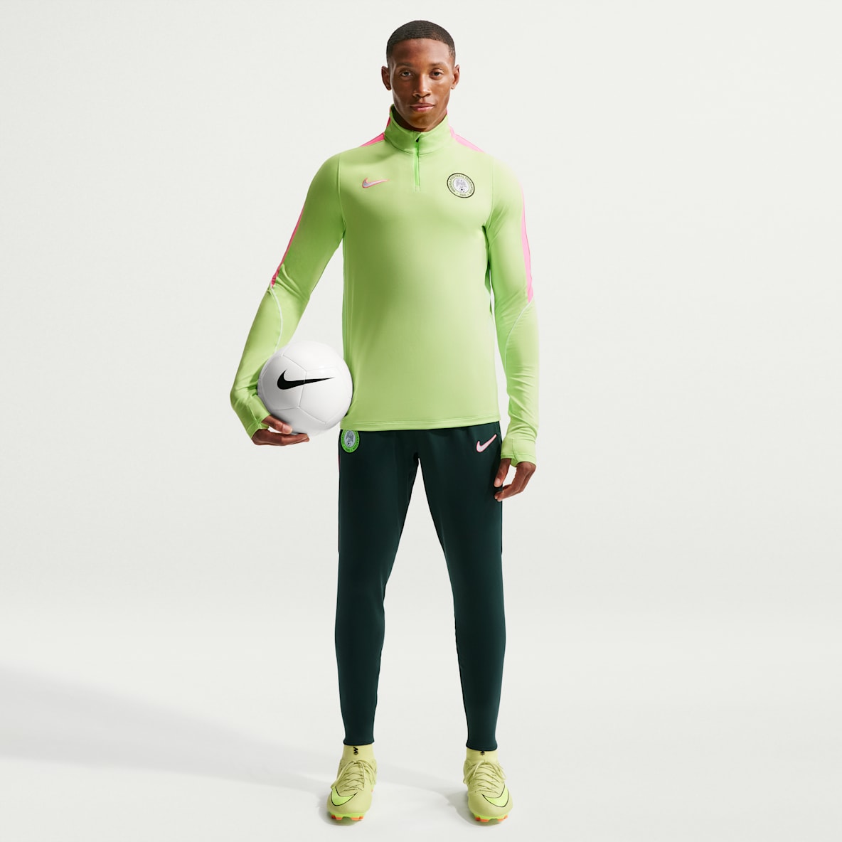 Nigeria Strike Men's Nike Dri-FIT Soccer Knit Pants
