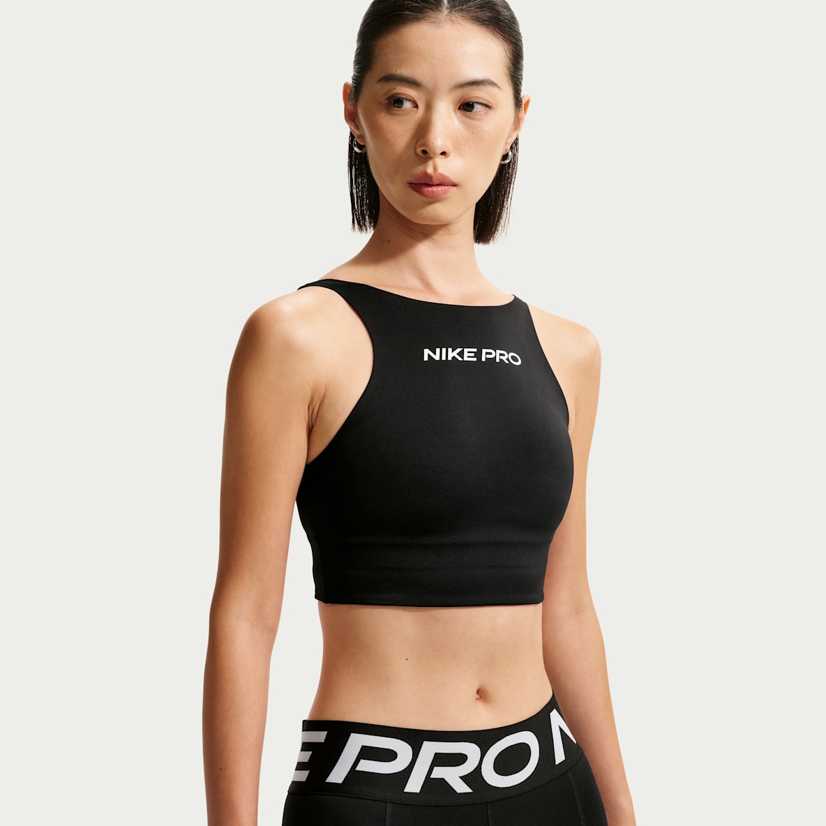 Nike Pro Sculpt 女款中度支撐型襯墊運動內衣