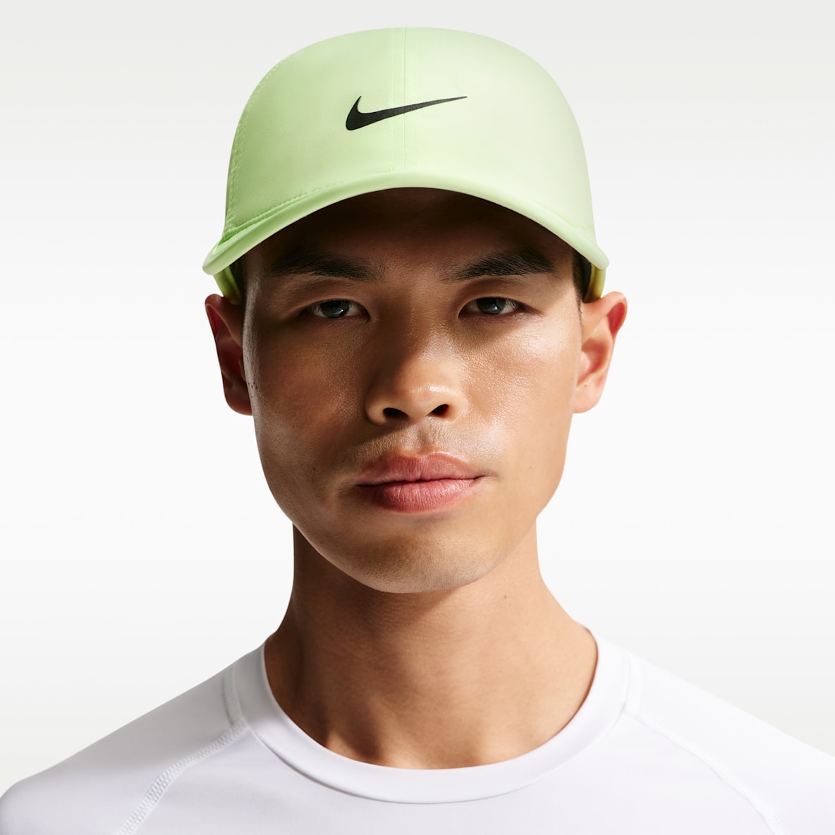 Nike Dri-FIT Club Unstructured Featherlight Cap