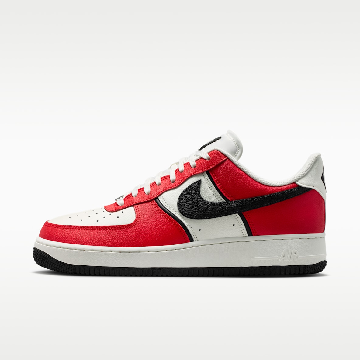 Nike Air Force 1 '07 LV8  Men's Shoes