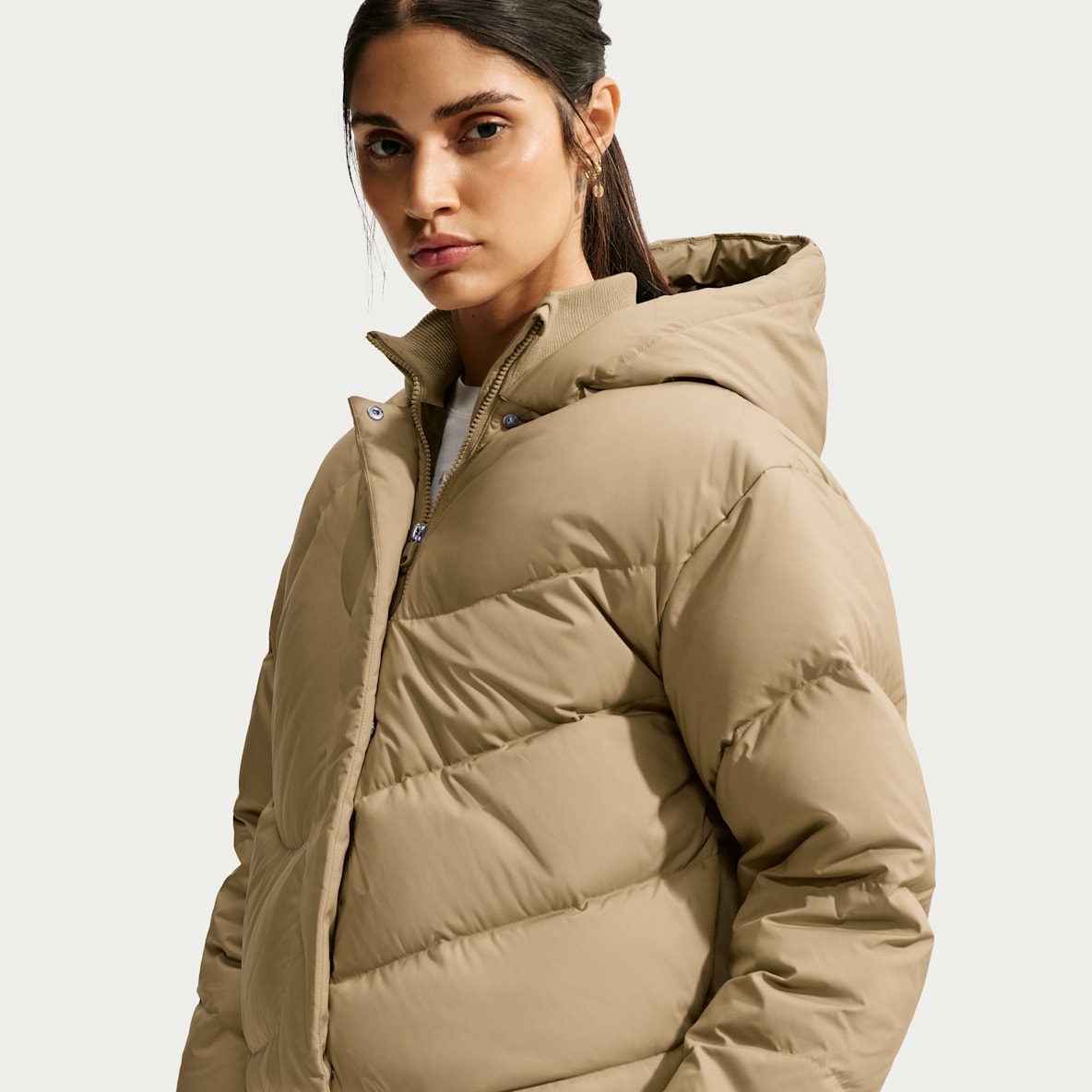 Nike Sportswear Swoosh Series Veste en duvet ample à capuche Storm-FIT pour femme