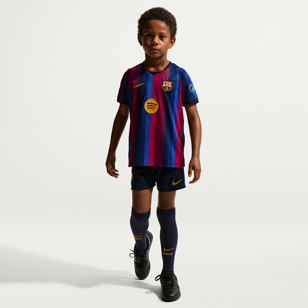 FC Barcelona 2026 Heimstadion Dreiteiliges Nike Replika Fußballtrikot-Set (jüngere Kinder)