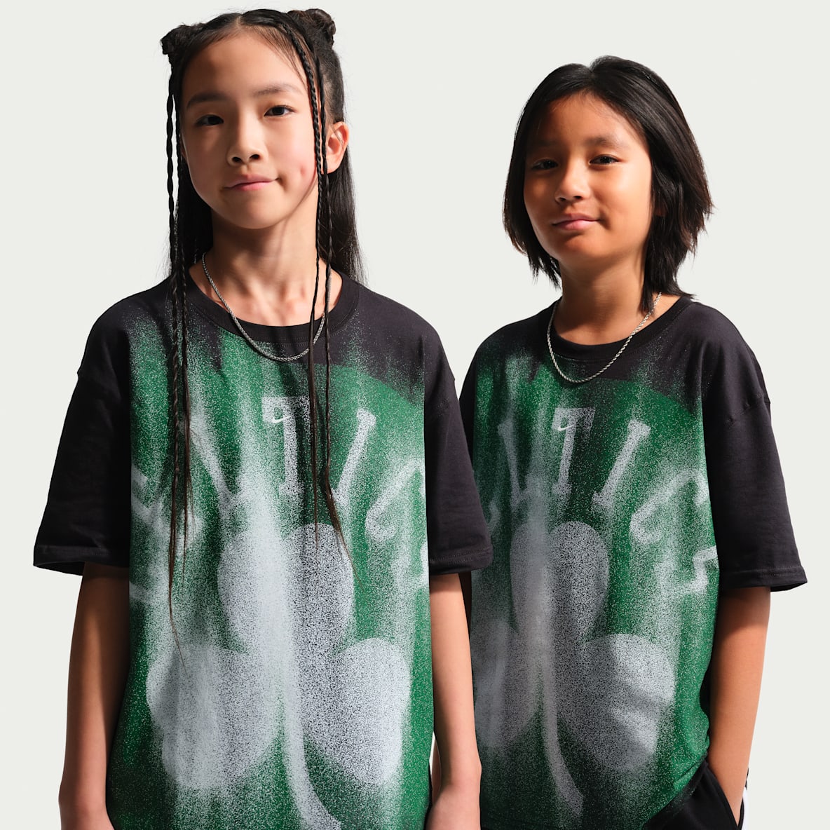 Nike Edge 26 Boston Celtics Playera de manga corta para niños talla grande