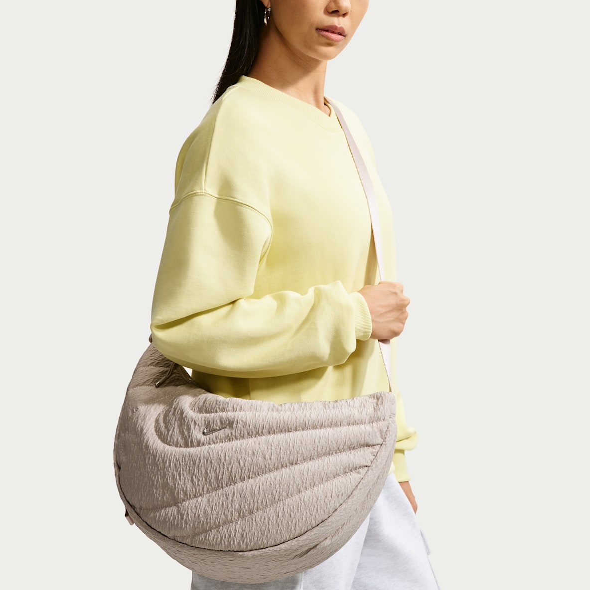 Nike Aura Crescent Crossbody-Tasche (11 l)