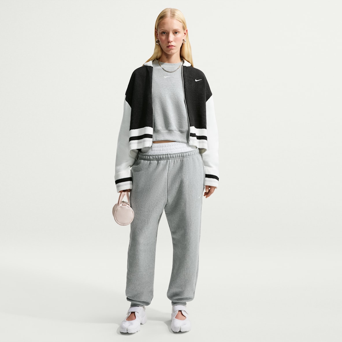 Nike Studio Fleece Heavyweight Damskie joggery o kroju oversize z wysokim stanem