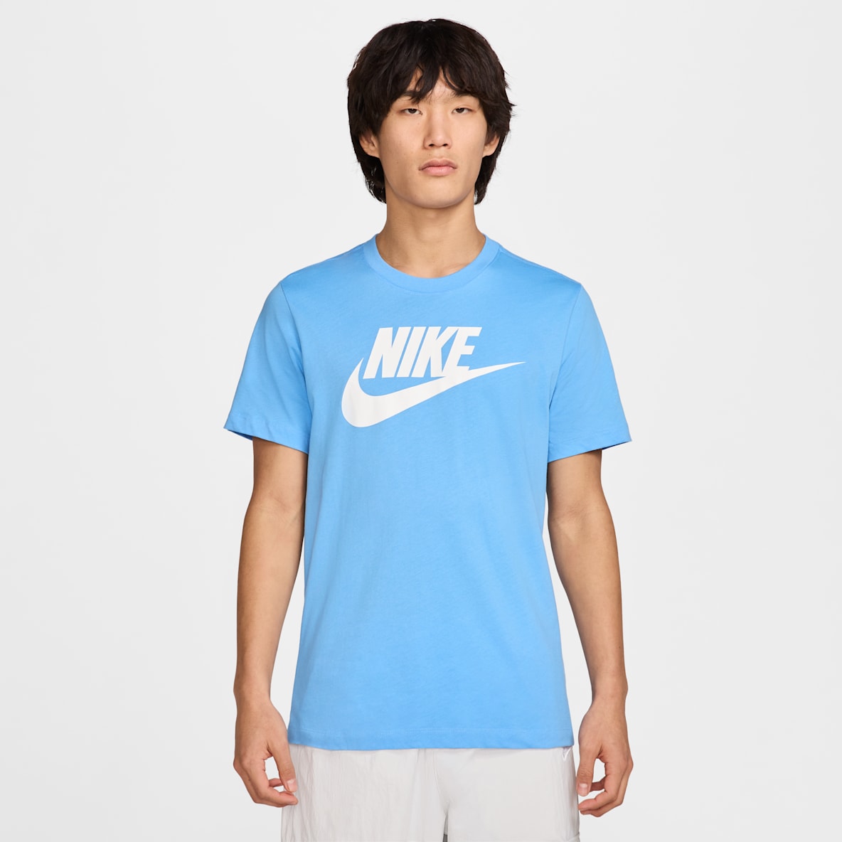 Nike Sportswear เสื้อยืดผู้ชาย