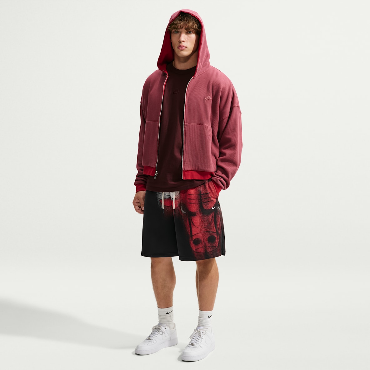 Chicago Bulls Standard Issue Nike Men's Fleece Basketball Shorts