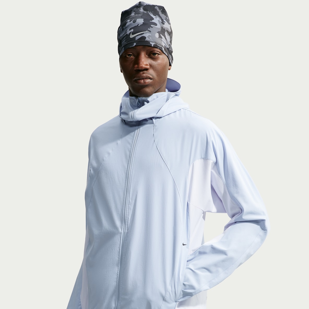 Nike Tech Helios Men's Dri-FIT Long-Sleeve Shell