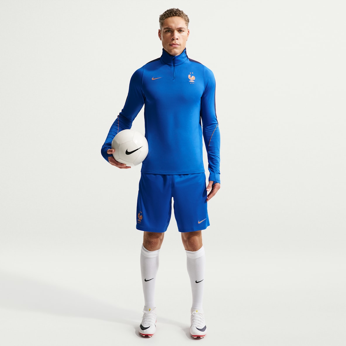 FFF Strike Stickade fotbollsshorts Nike Dri-FIT för män