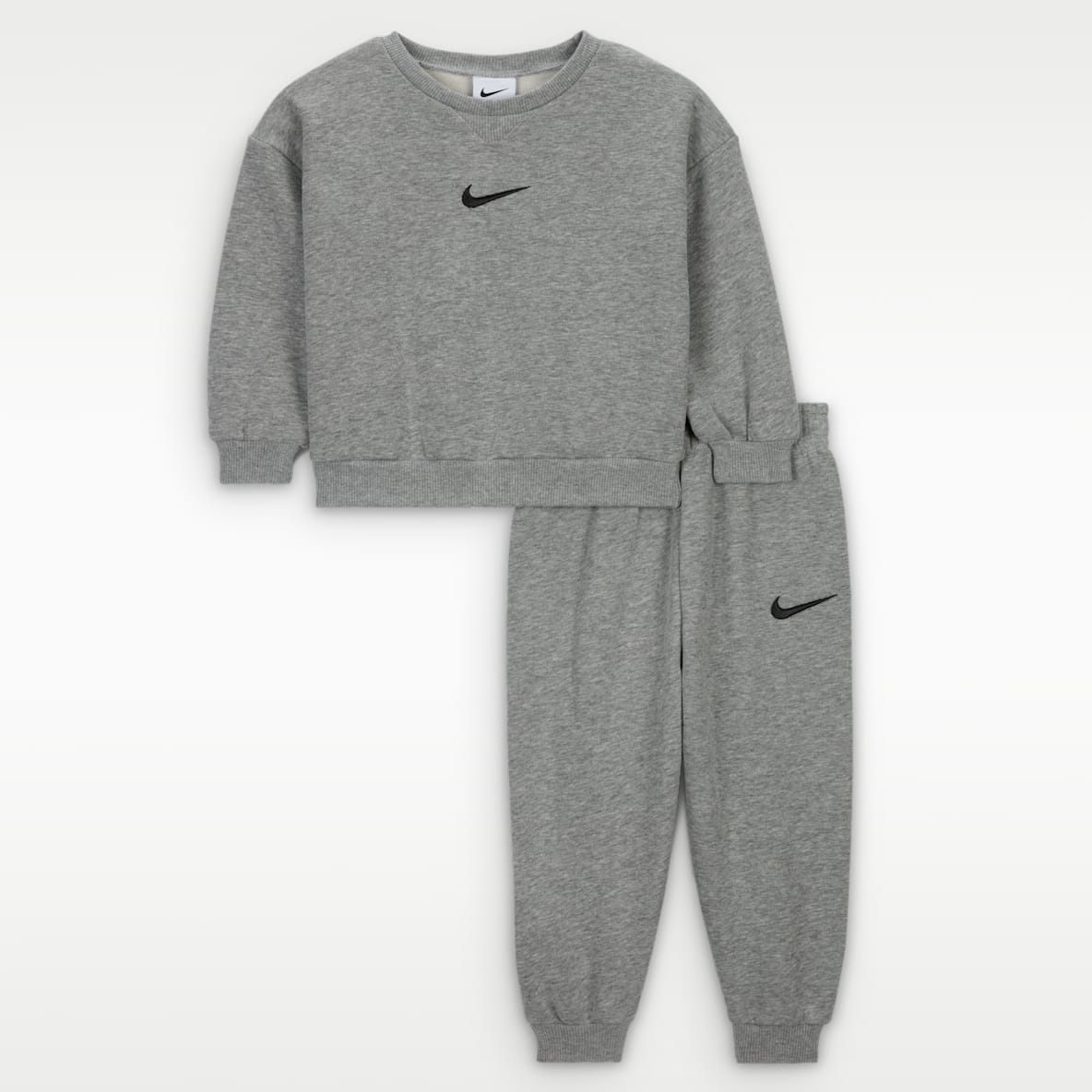 Nike 2-teiliges Essential Fleece-Rundhalsshirt-Set für Babys (12–24 Monate)