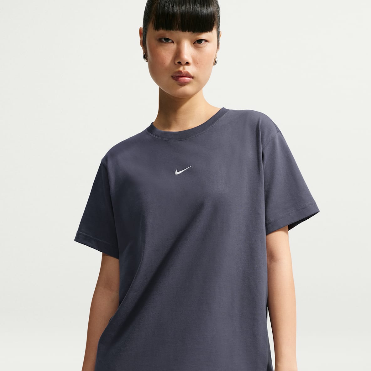 Nike Sportswear Classic Women's Oversized T-Shirt