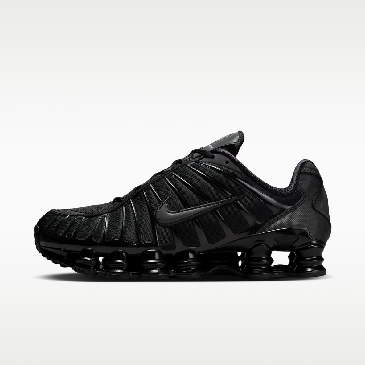 Nike Shox TL Tenis con detalles reflejantes para hombre