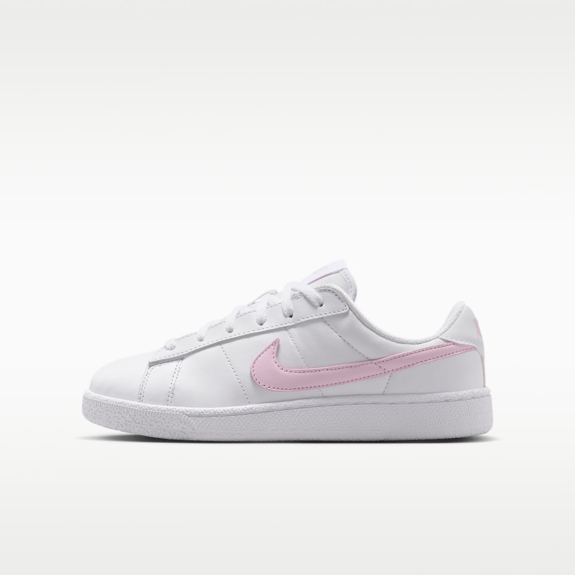 Nike Tennis Classic Big Kids' Shoes
