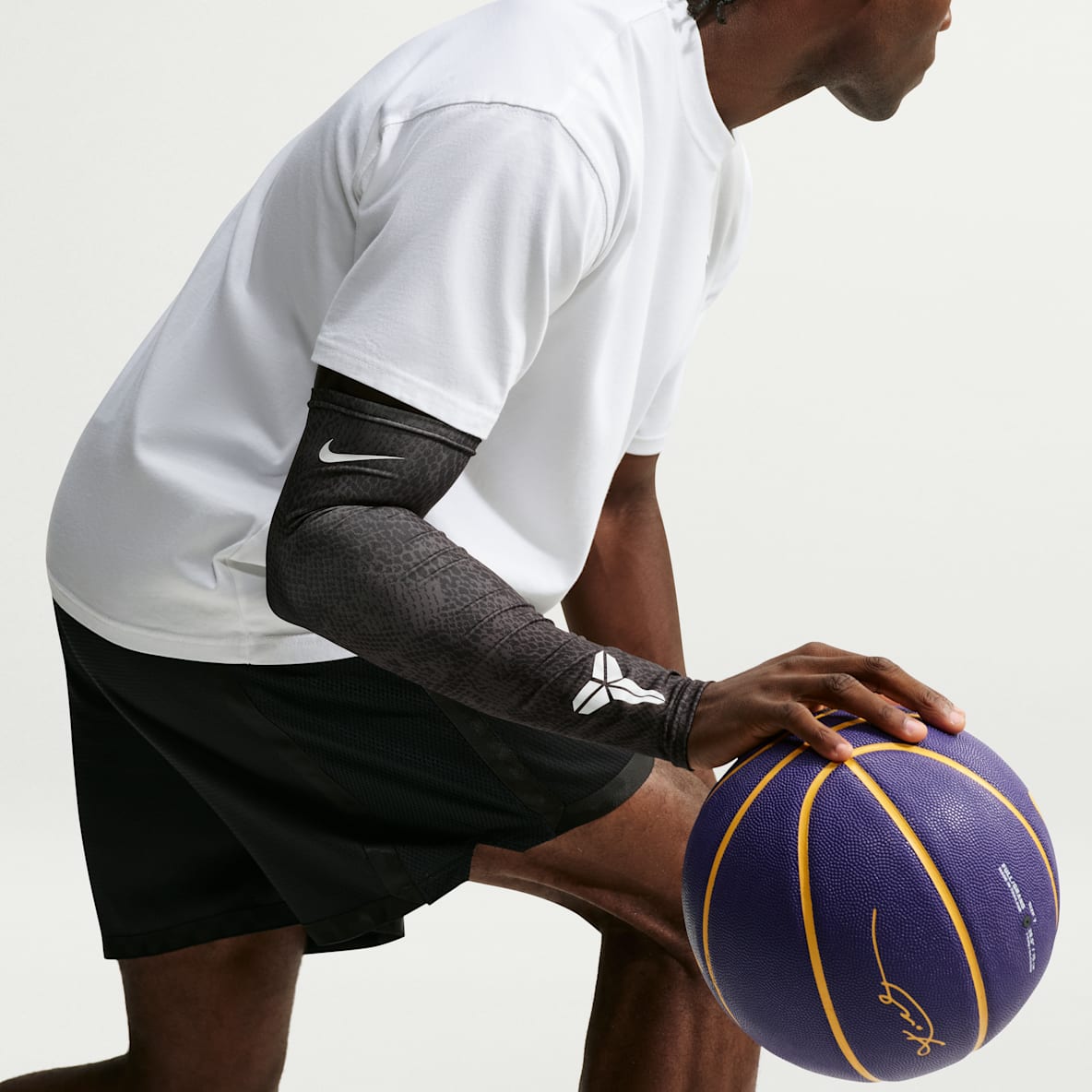 Kobe Bryant Manga Nike Dri-FIT