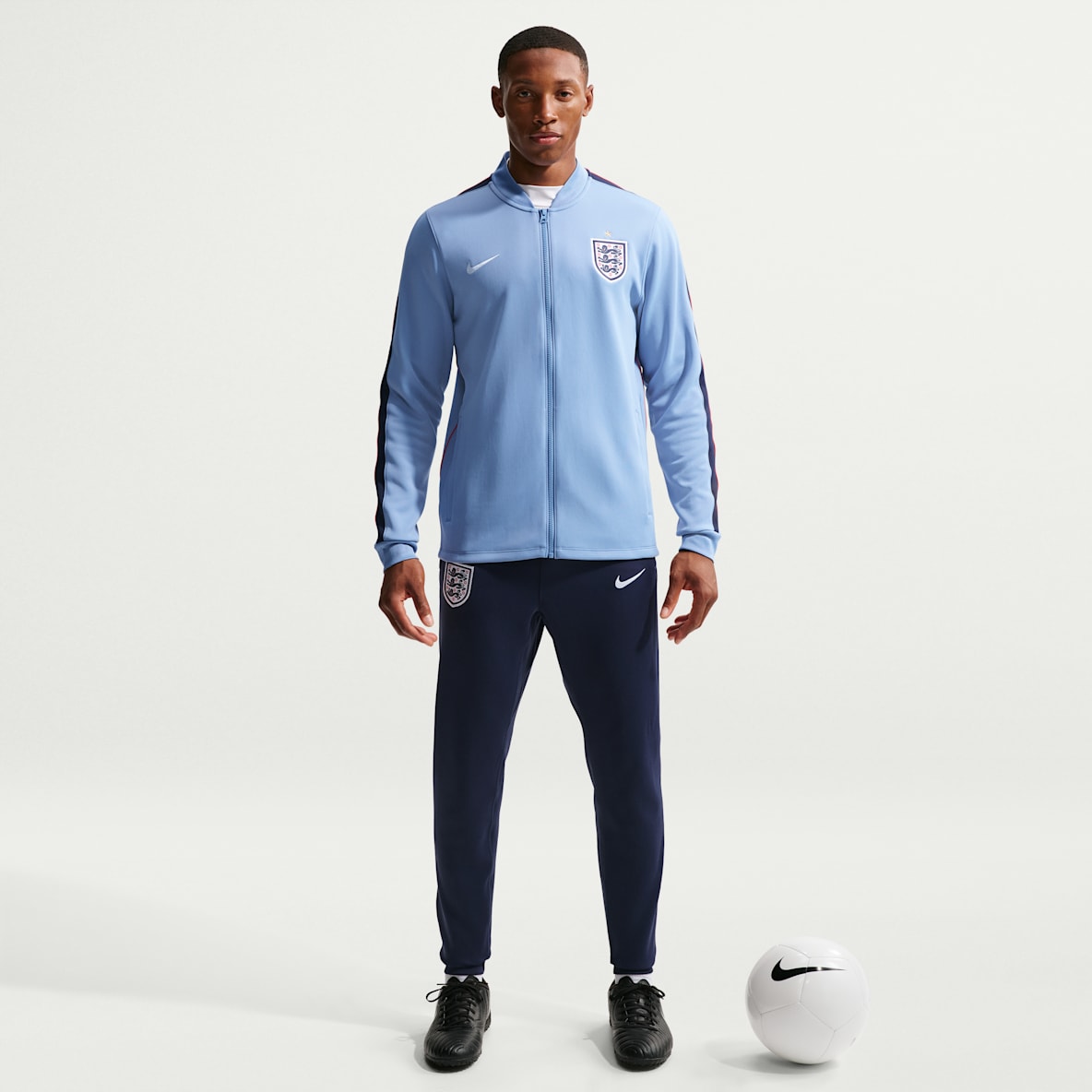 England Strike Men's Nike Dri-FIT Soccer Knit Tracksuit