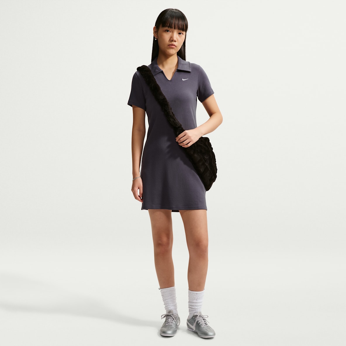 Nike Sportswear Chill Knit 女款合身有領洋裝