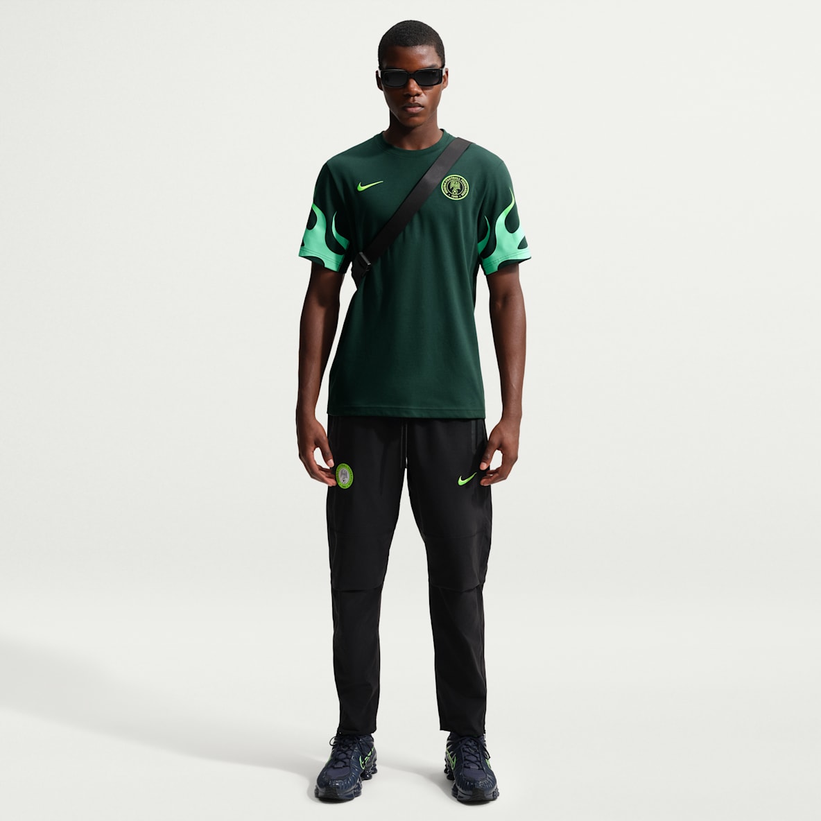 Nigeria Tech Men's Nike Football Woven Trousers
