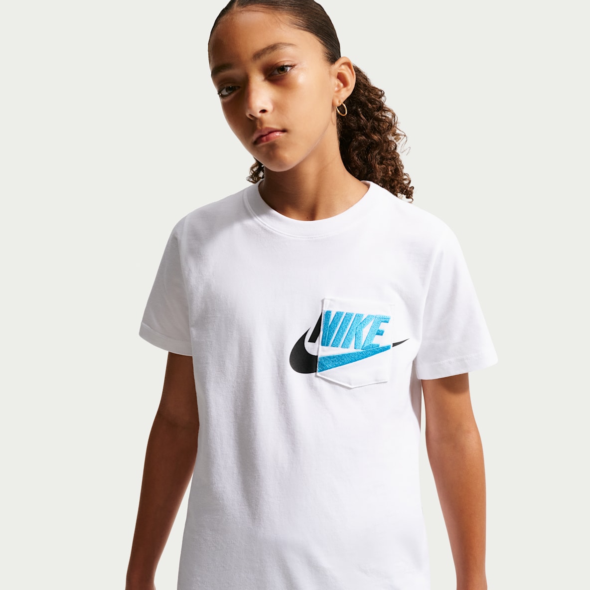 Nike Sportswear T-shirt med ficka för ungdom