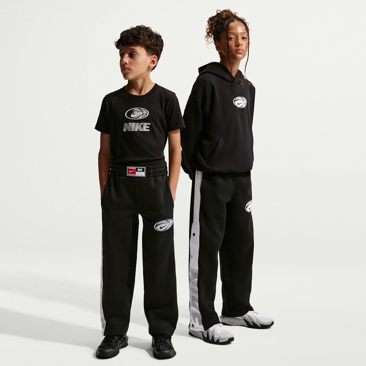 Nike Older Kids' Basketball Trousers