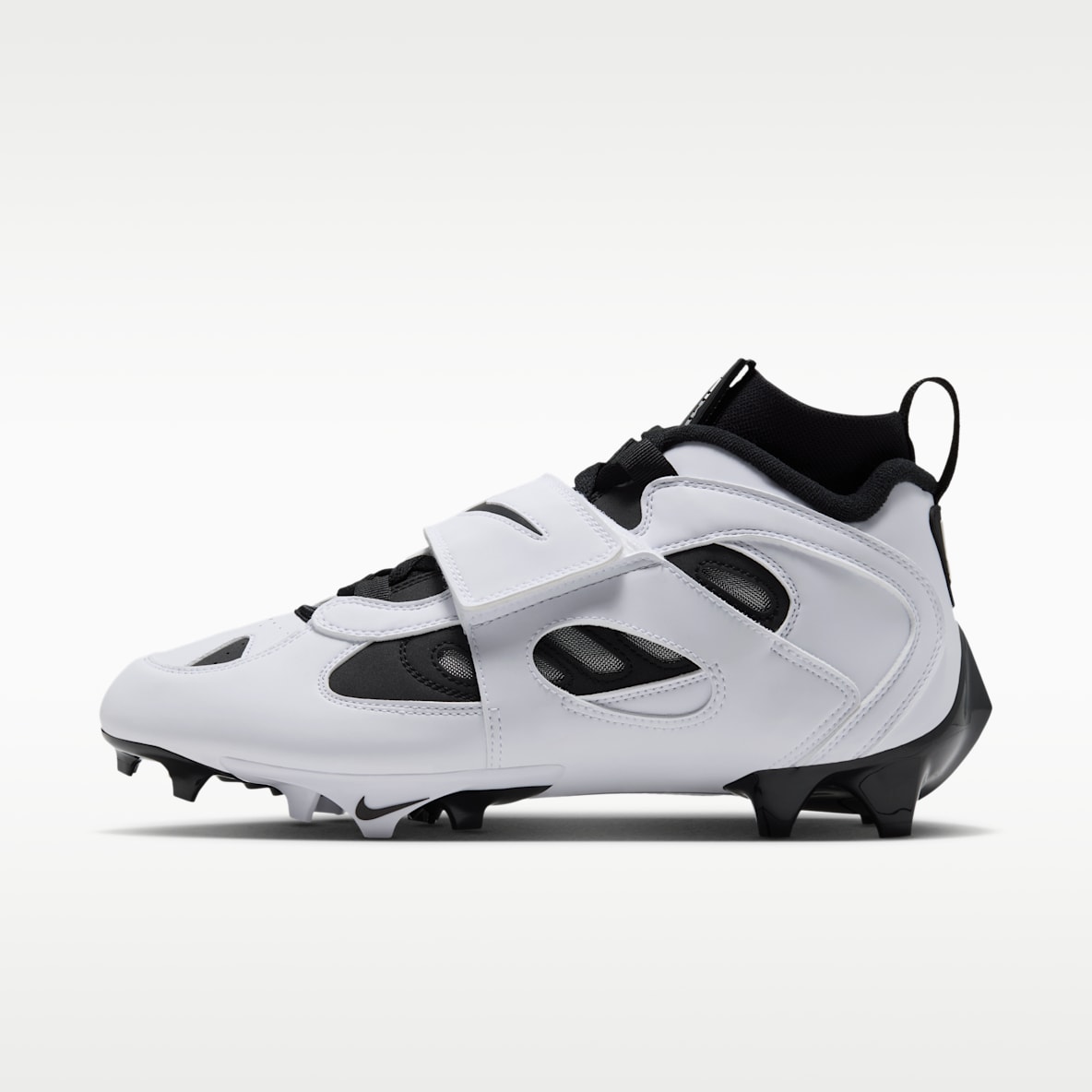 Nike Diamond Turf 2 Football Cleats