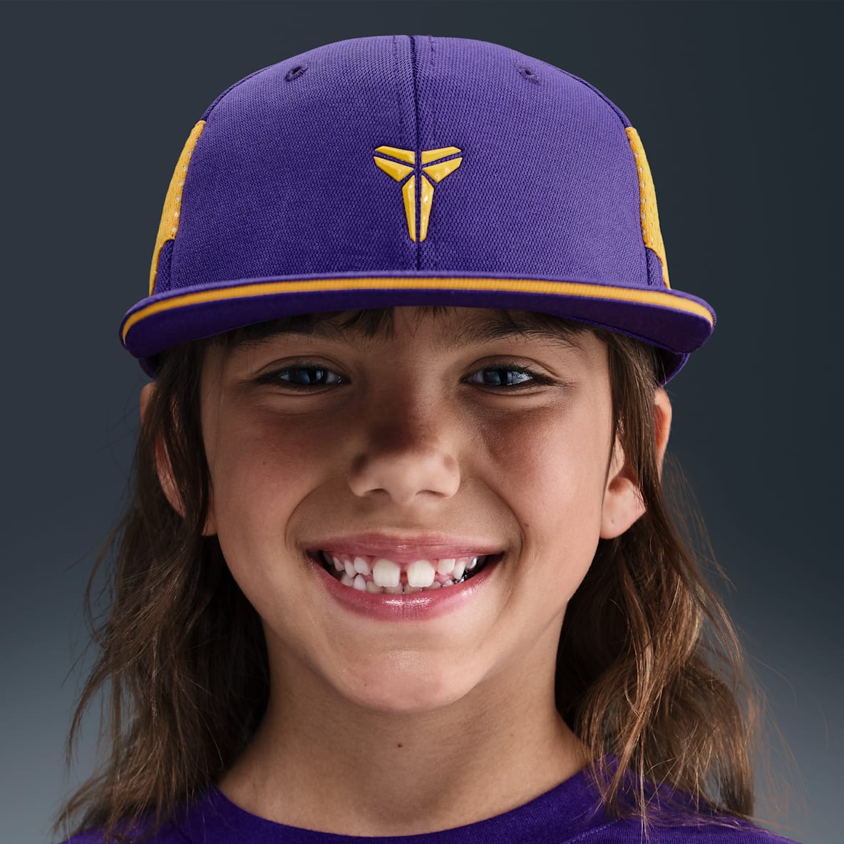 Kobe Gorra Pro para niños talla pequeña