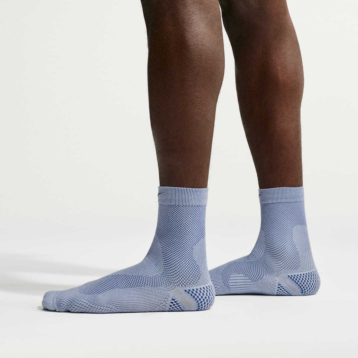 Lekkie skarpety Nike Klasyczne skarpety do biegania mikro (1 para)