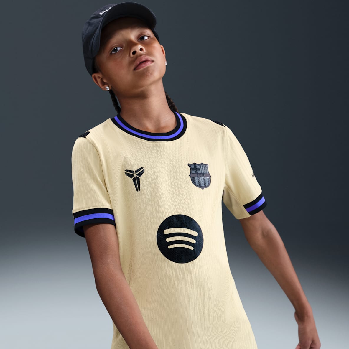 F.C. Barcelona 2025/26 Match Away Older Kids' Kobe Dri-FIT ADV Football Authentic Shirt