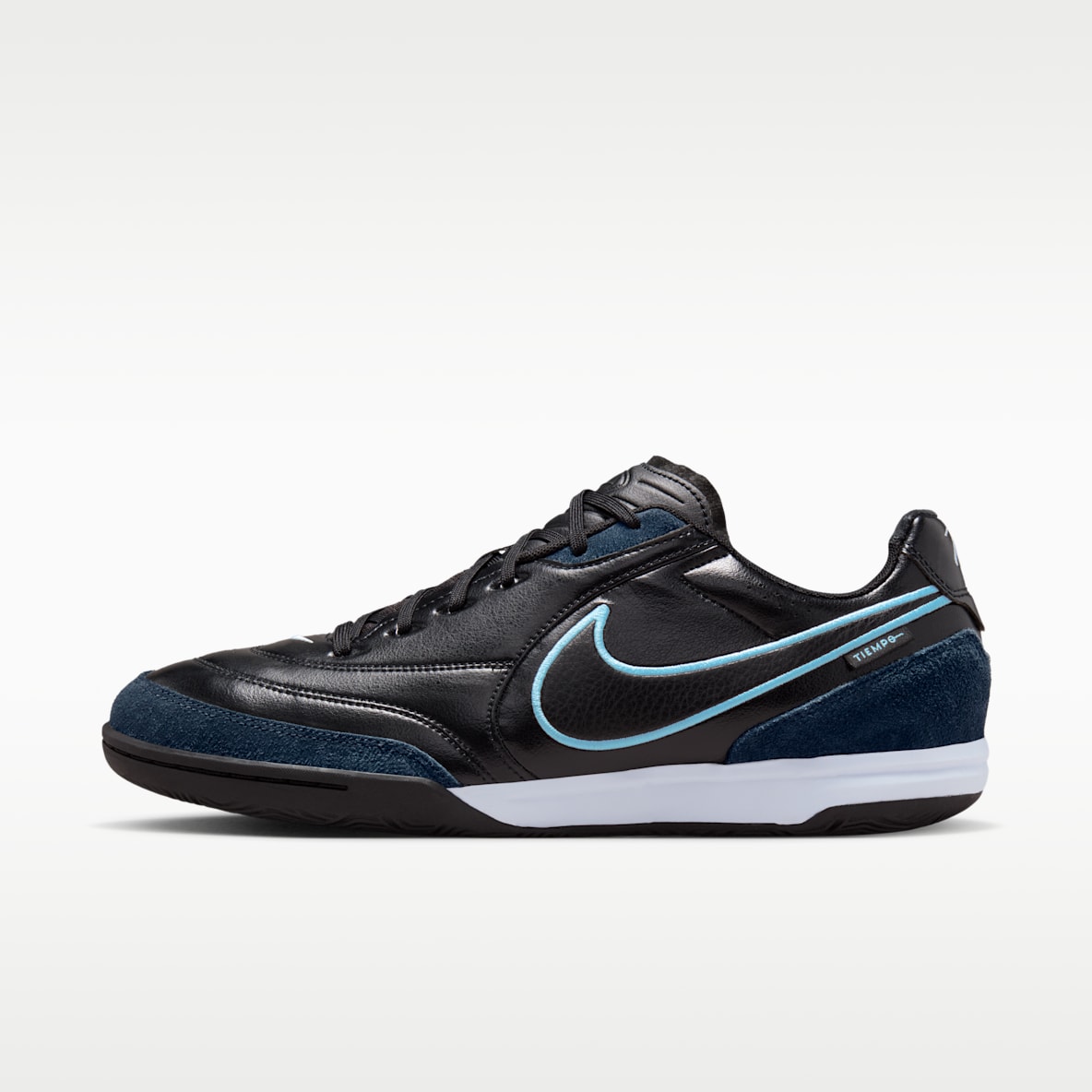 Nike Tiempo Streetgato Indoor/Court Low-Top Soccer Shoes