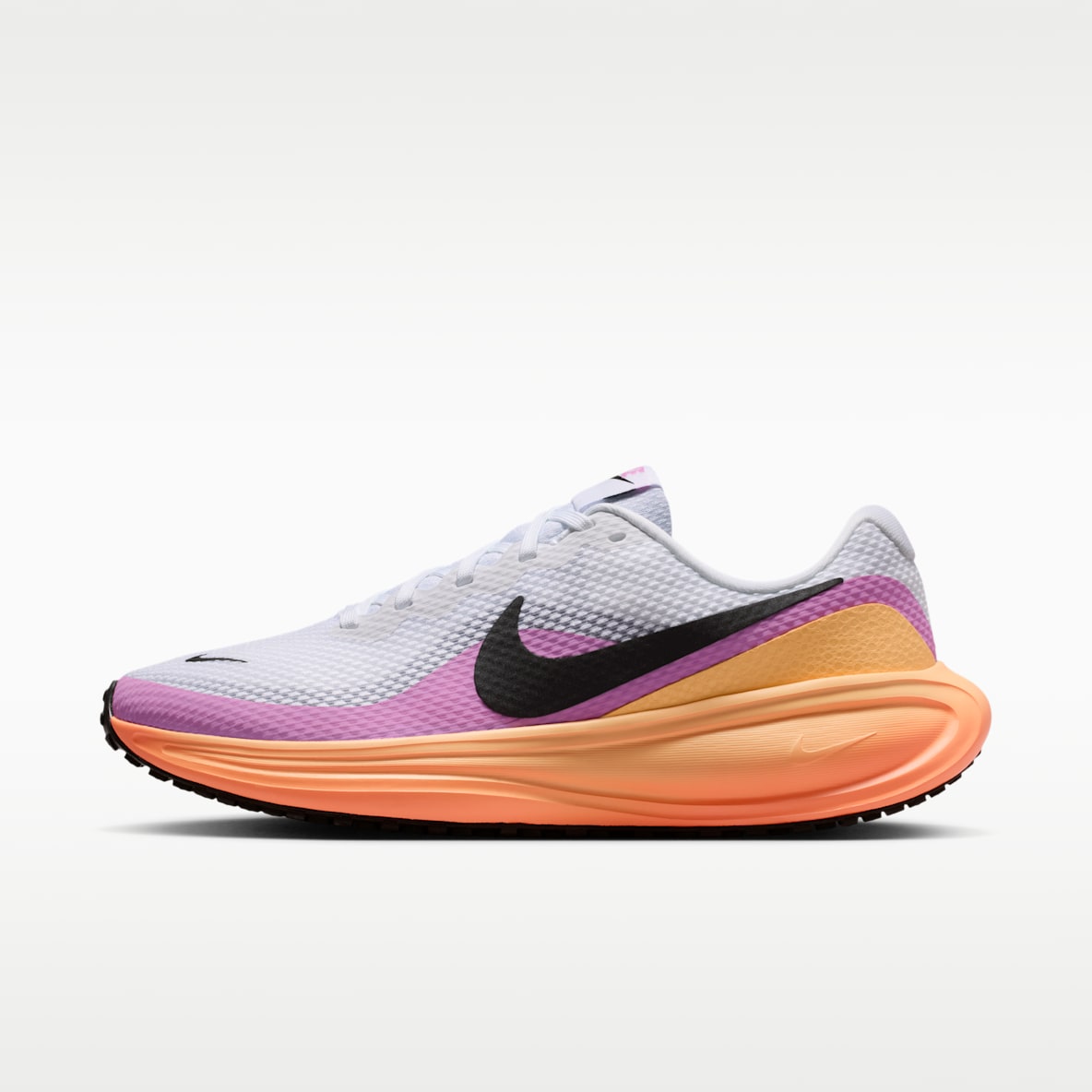 Nike Revolution 8 Tenis de correr en pavimento para mujer