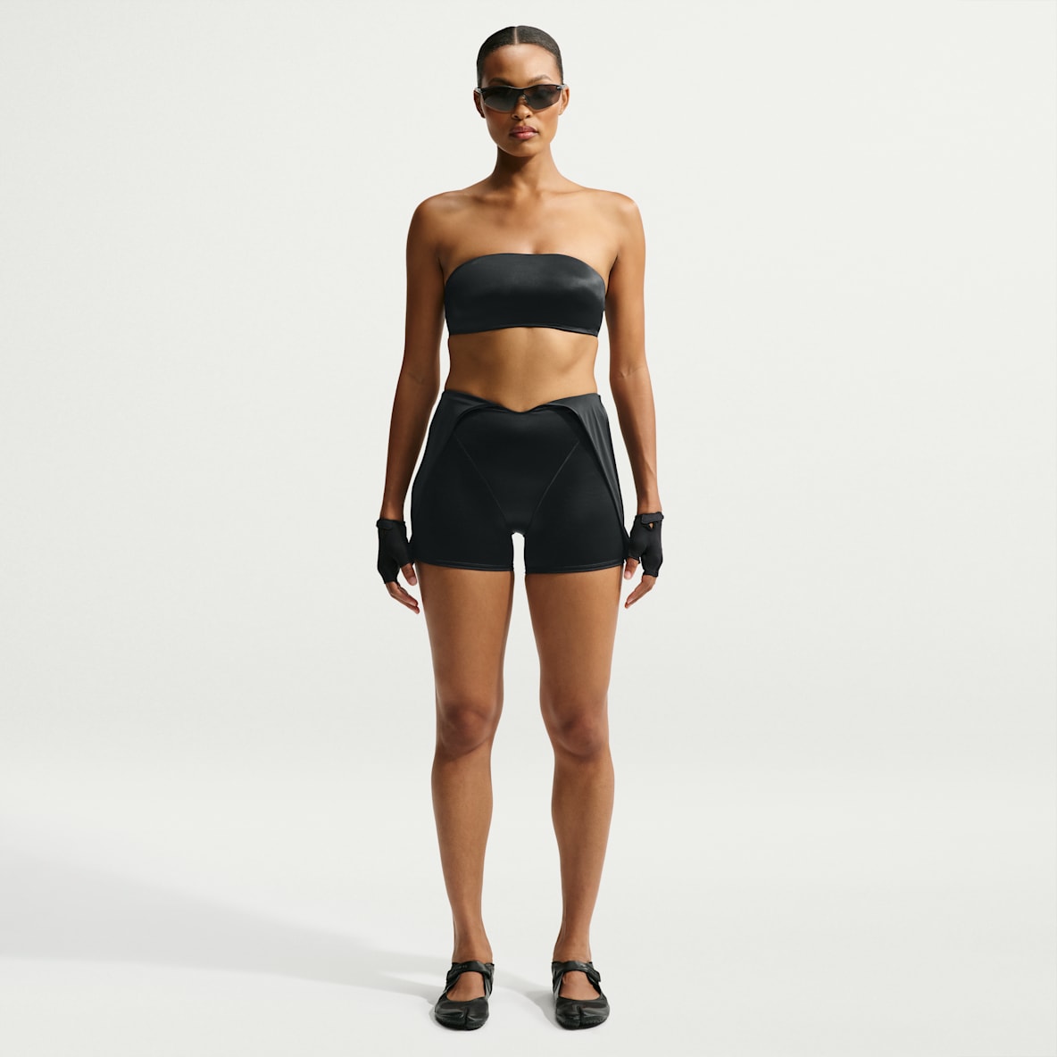 NikeSKIMS Satin Shine Women's Suspender 3" Shorts