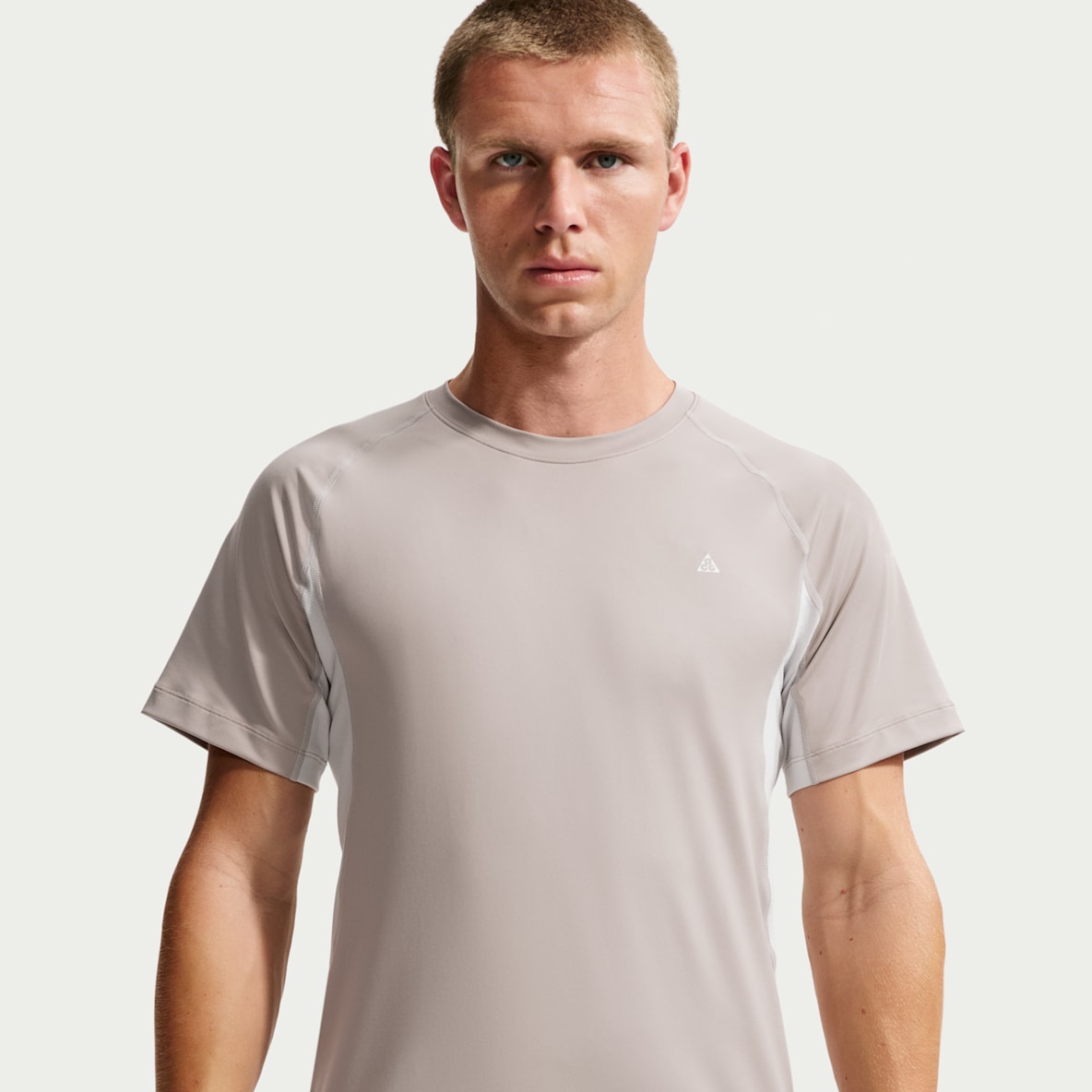 Nike ACG "Wildsee" Men's Dri-FIT Short-Sleeve Base Layer Top