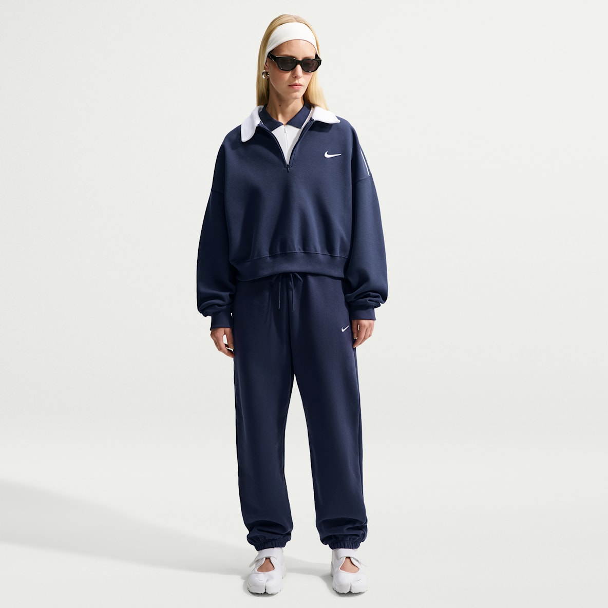 Nike Studio Fleece Medium Weight Women's High-Rise Oversized Cuffed Trousers
