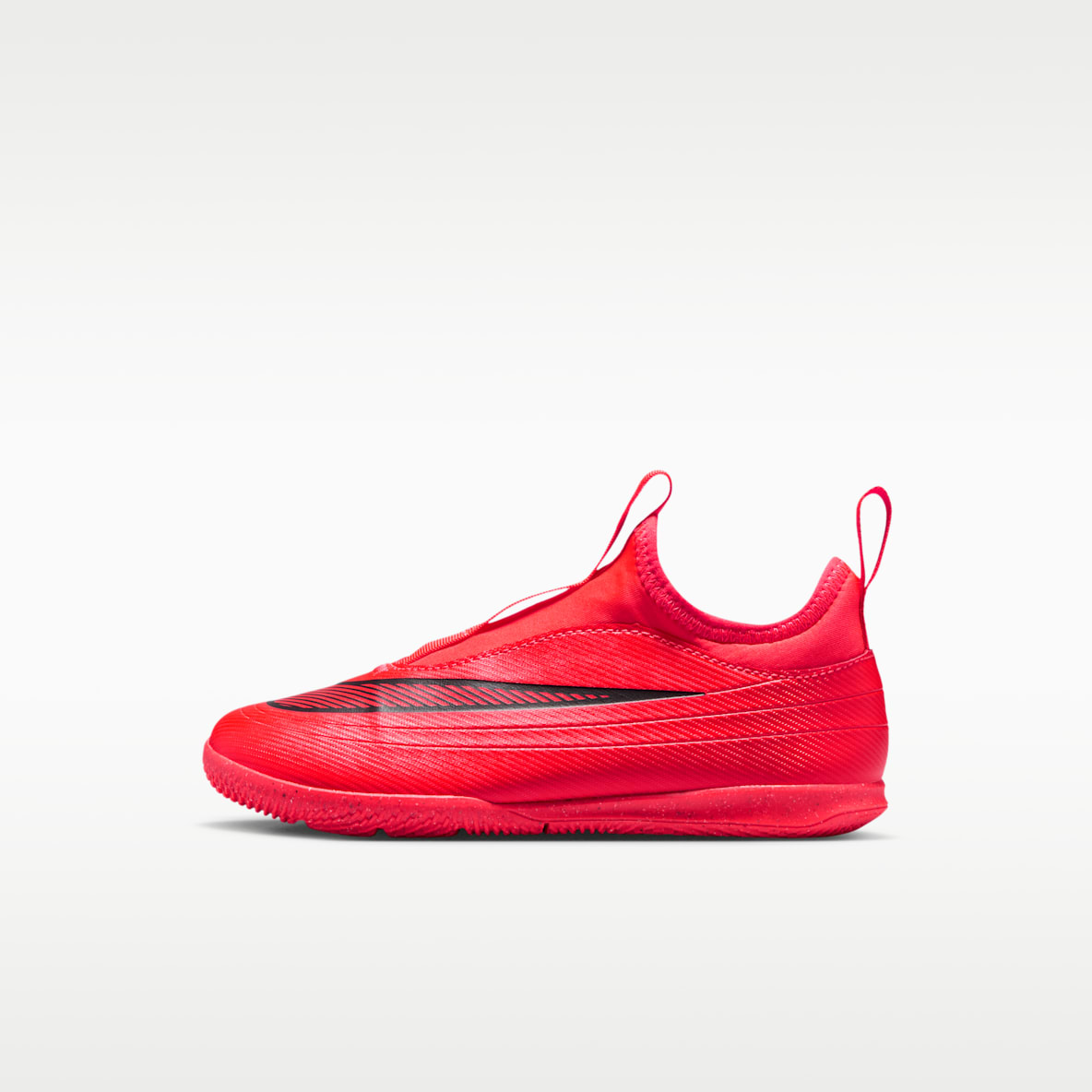 Nike Jr. Mercurial Vapor 17 Club Little Kids' Indoor/Court Low-Top Soccer Shoes