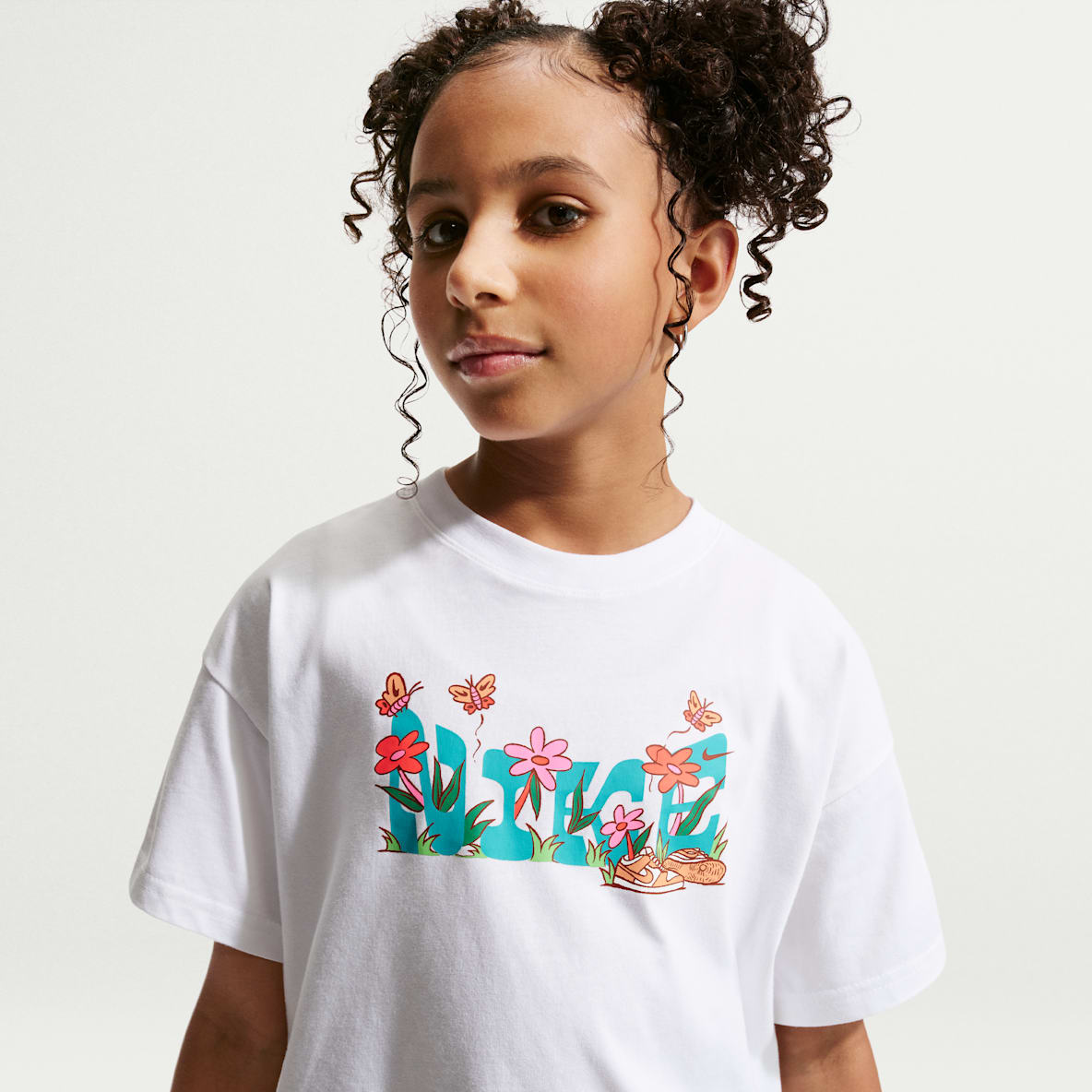 Nike Sportswear Big Kids' (Girls') T-Shirt