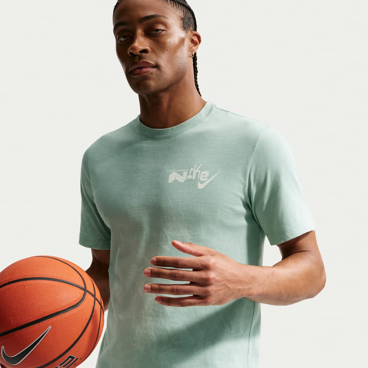 Nike Men's Basketball T-shirt