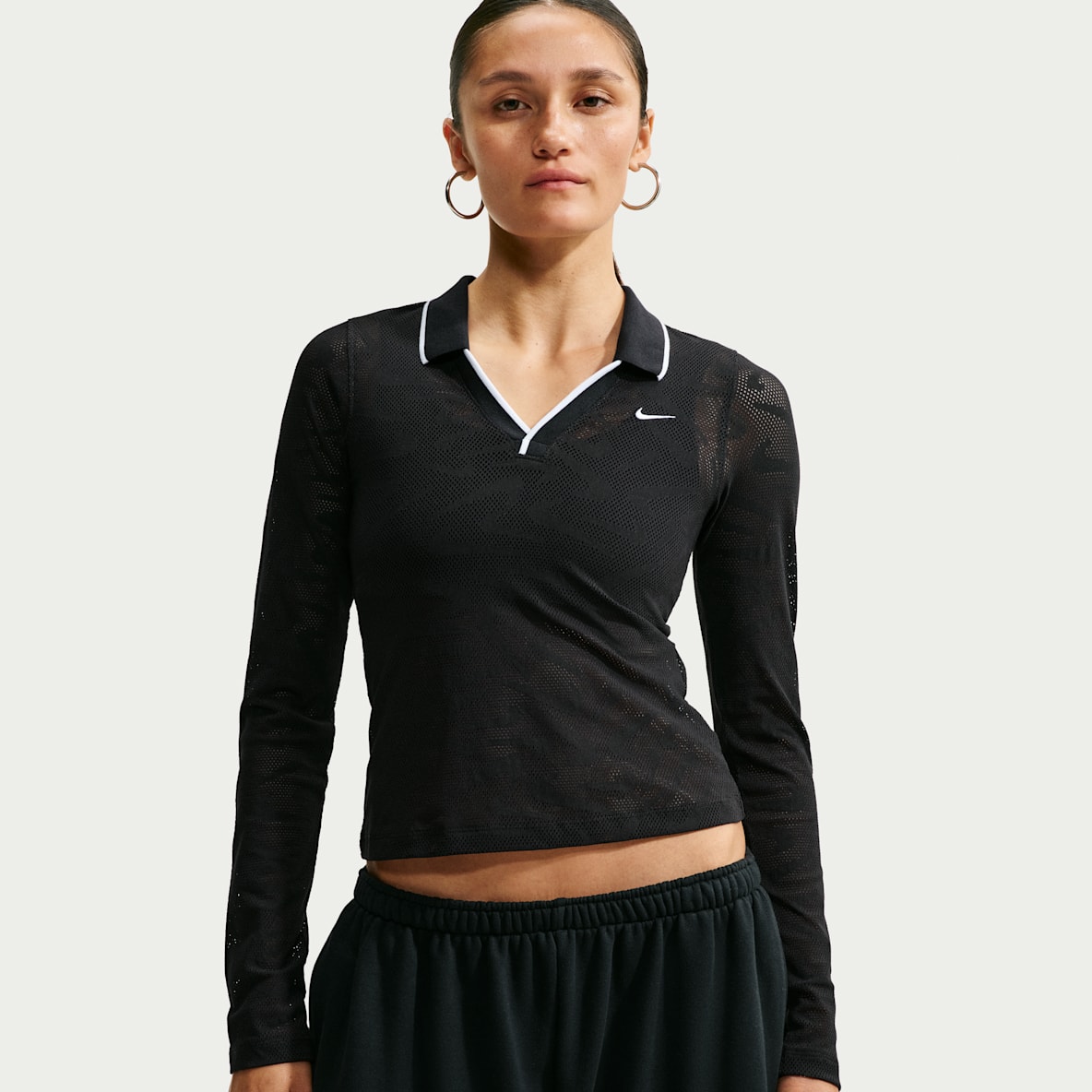 Nike Sportswear Chill Knit Women's Tight Mod-Cropped Long-Sleeve Lace Top