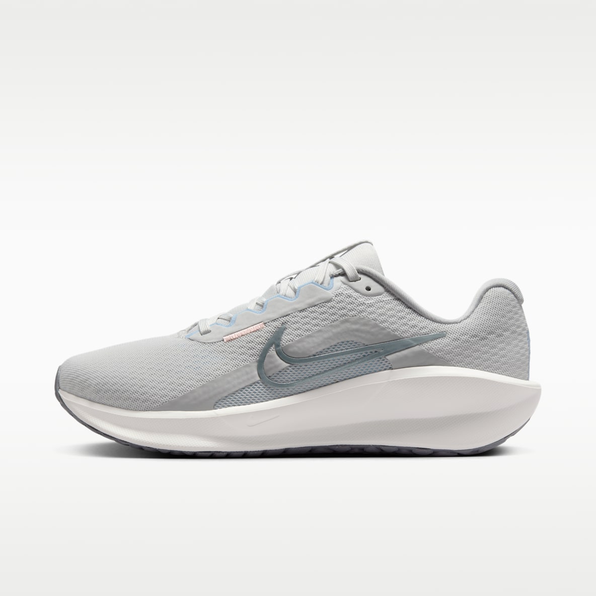 Nike Downshifter 13 Tenis de correr en pavimento para mujer