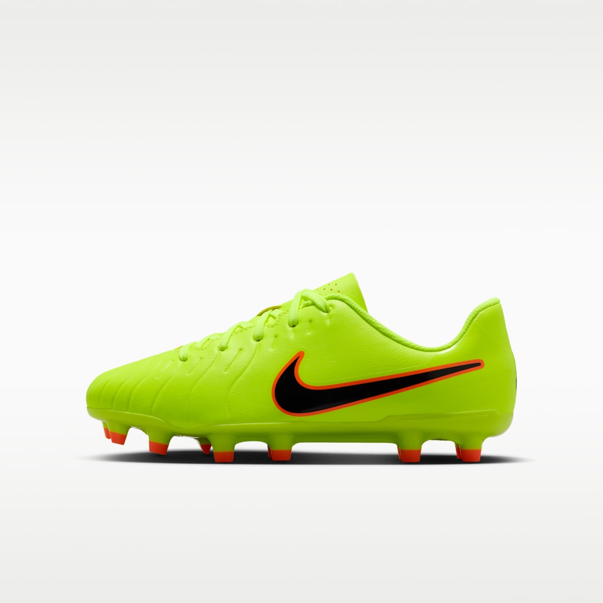 Nike Jr. Tiempo Legend 10 Club Többféle talajra készült, alacsony szárú futballcipő gyerekeknek/nagyobb gyerekeknek
