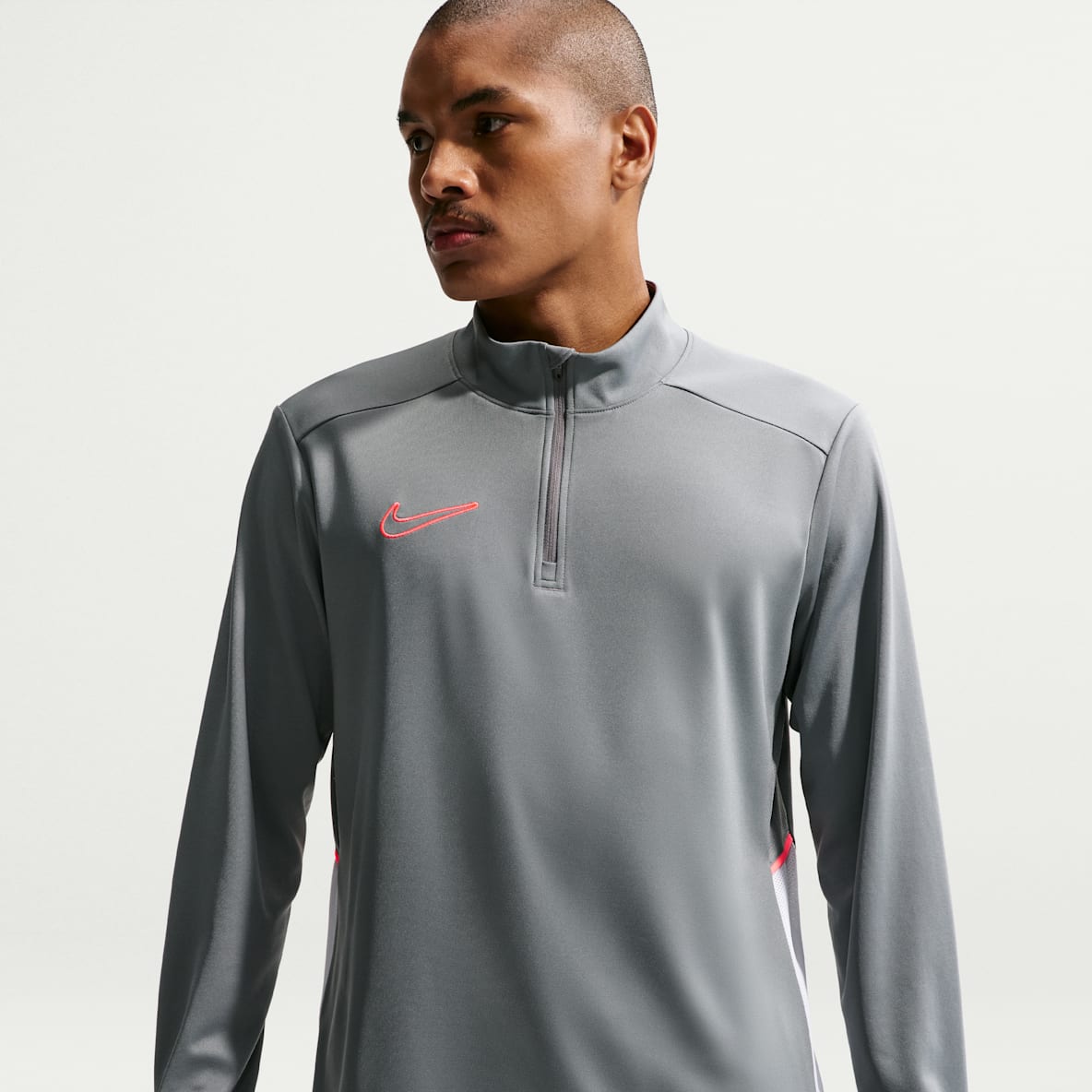 Nike Academy Playera de entrenamiento de fútbol Dri-FIT para hombre