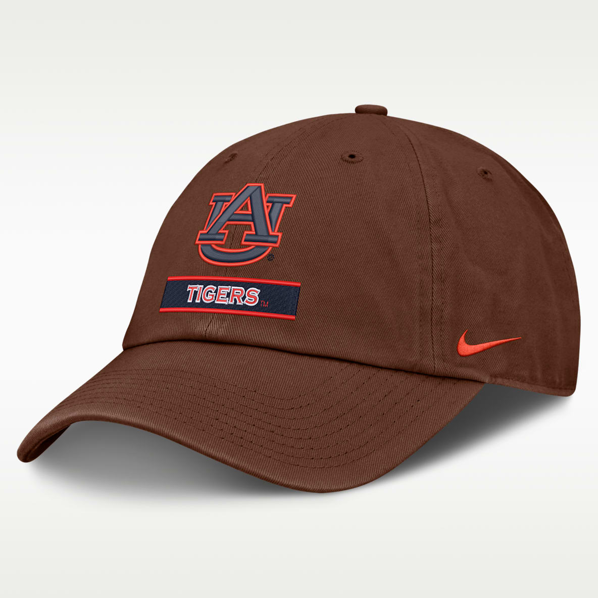 Auburn 2026 Military Appreciation Club Gorra universitaria Nike ajustable para hombre