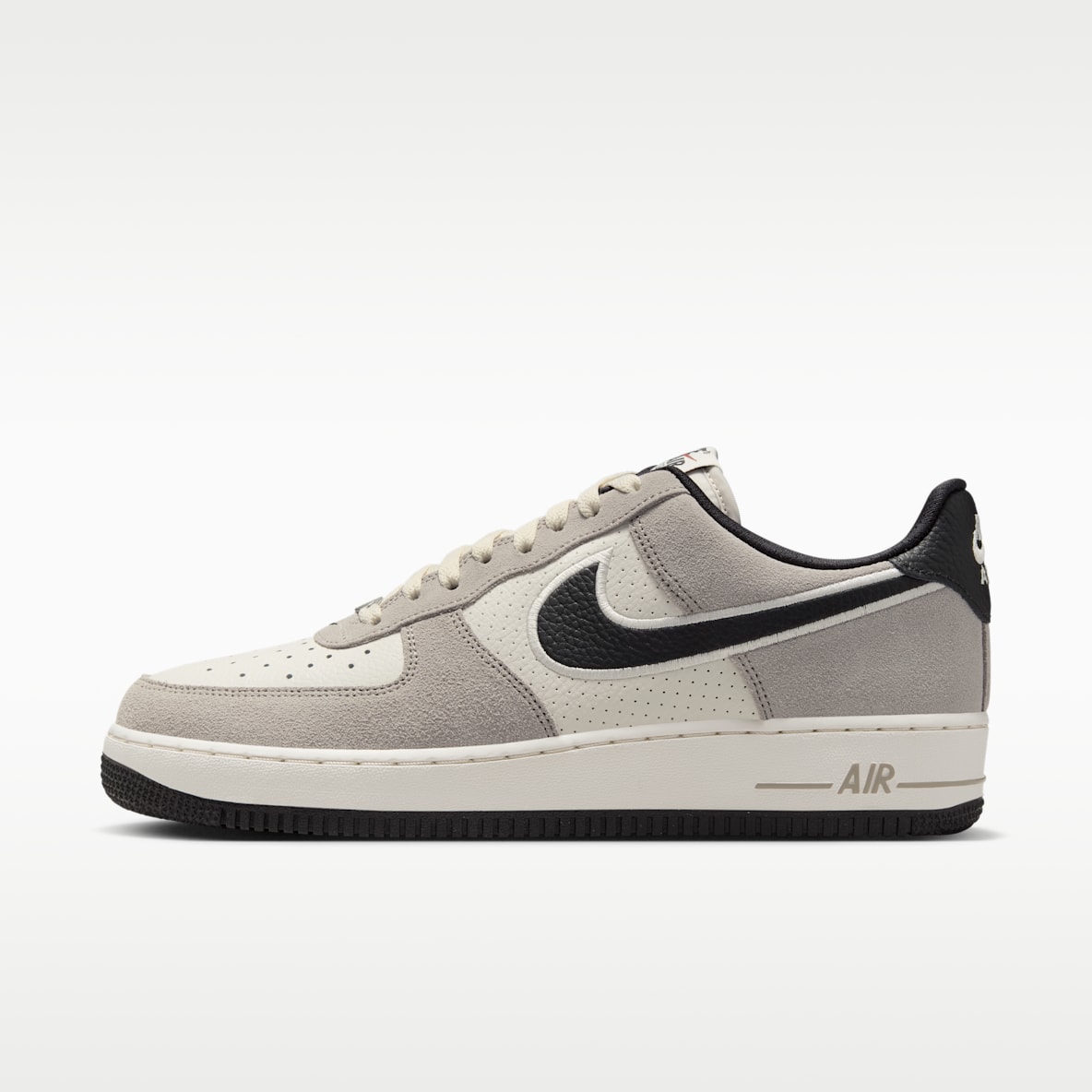 Nike Air Force 1 '07 LV8 Scarpa – Uomo