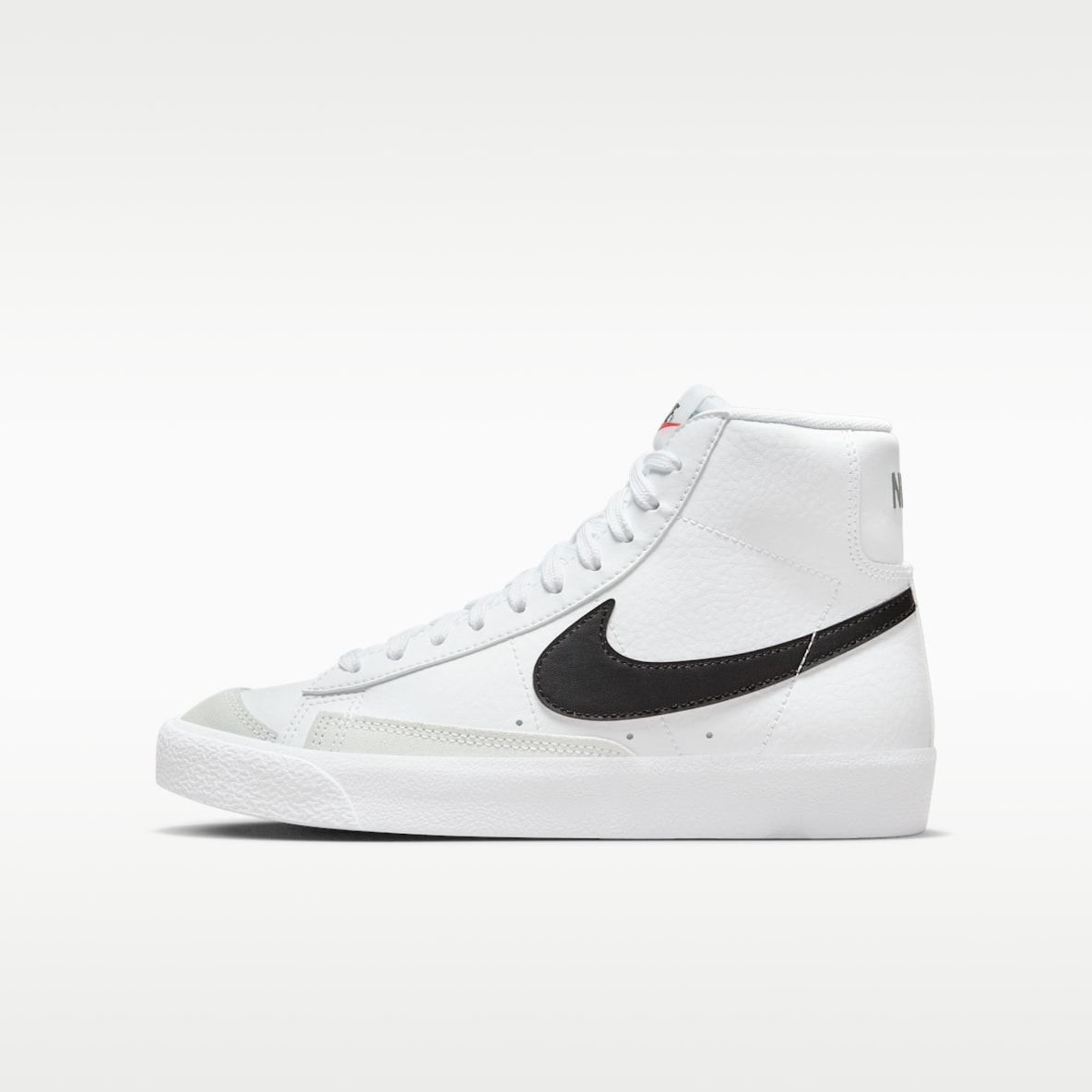 Nike Blazer Mid '77 Tenis para niños grandes
