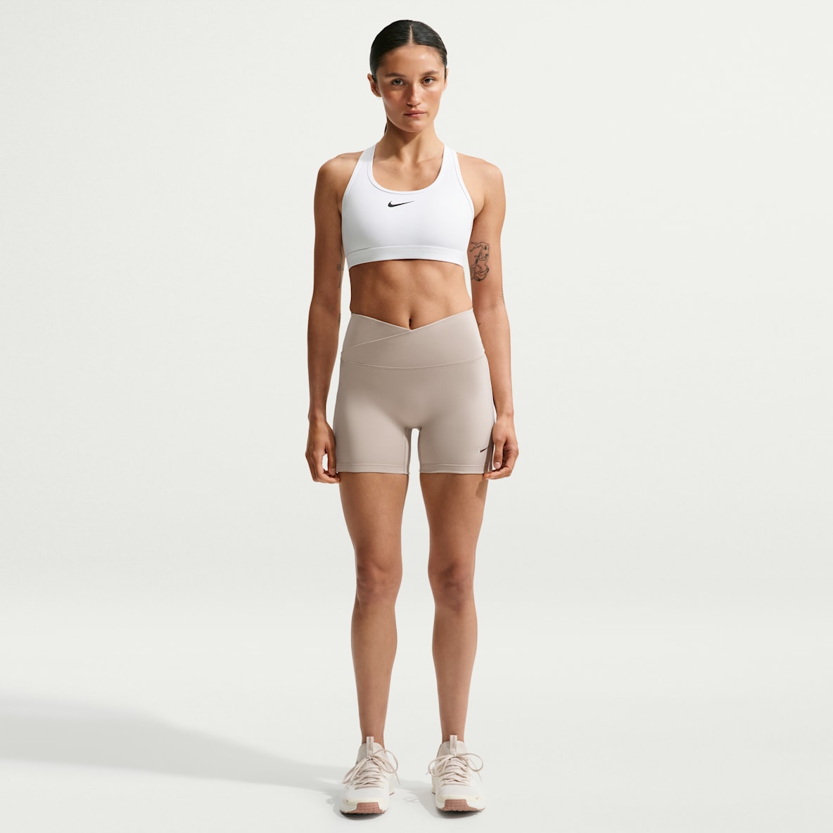 Nike One 5" shorts til dame