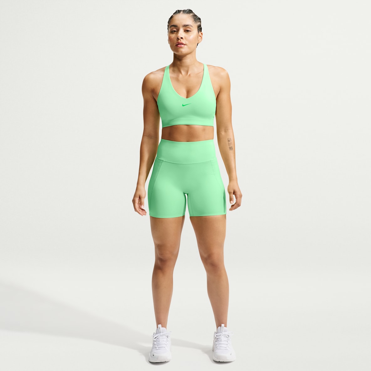 Nike Universa Women's High-Waisted 12.5cm (approx.) Biker Shorts with No Front Seam