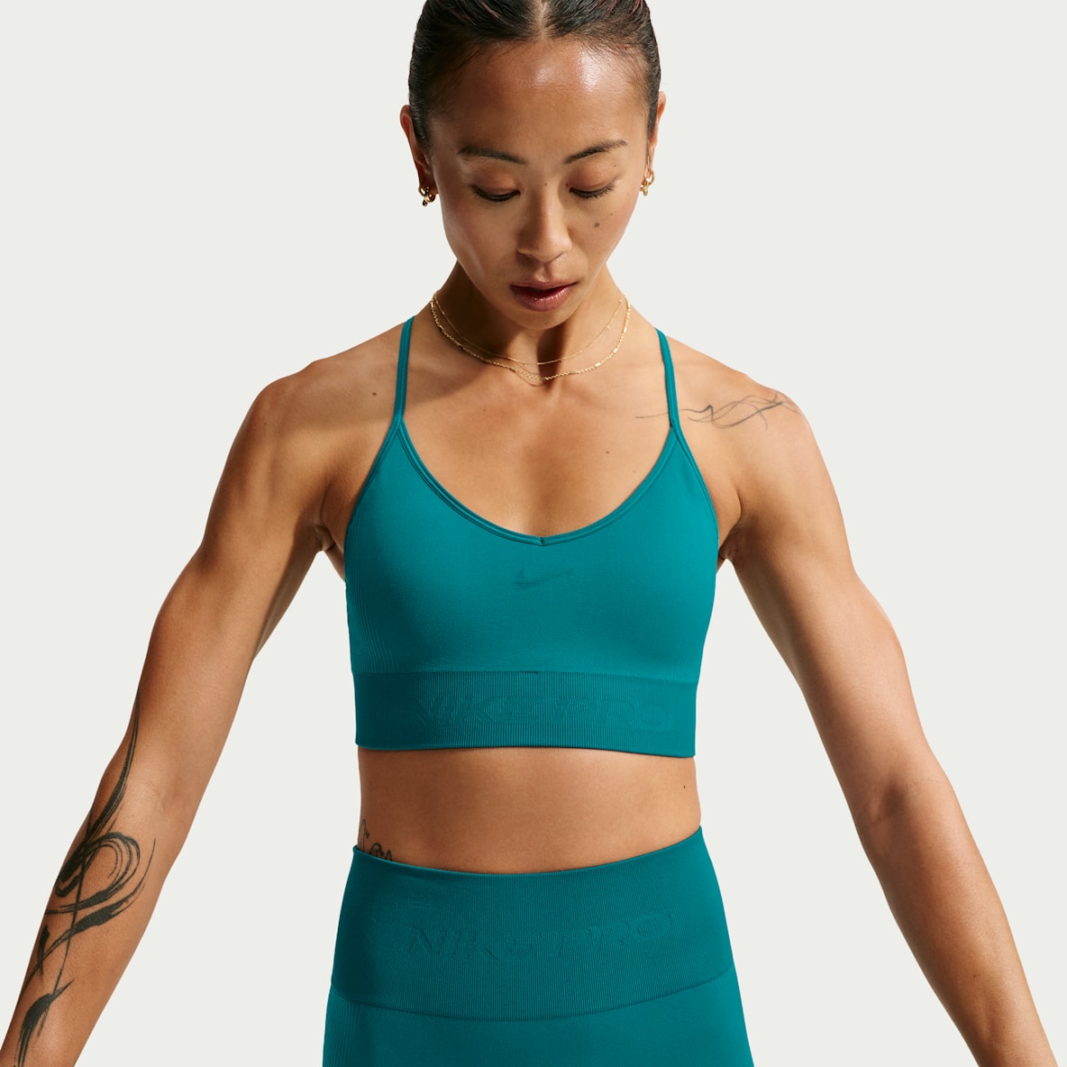 Nike Pro Seamless Women's Light-Support Padded Sports Bra