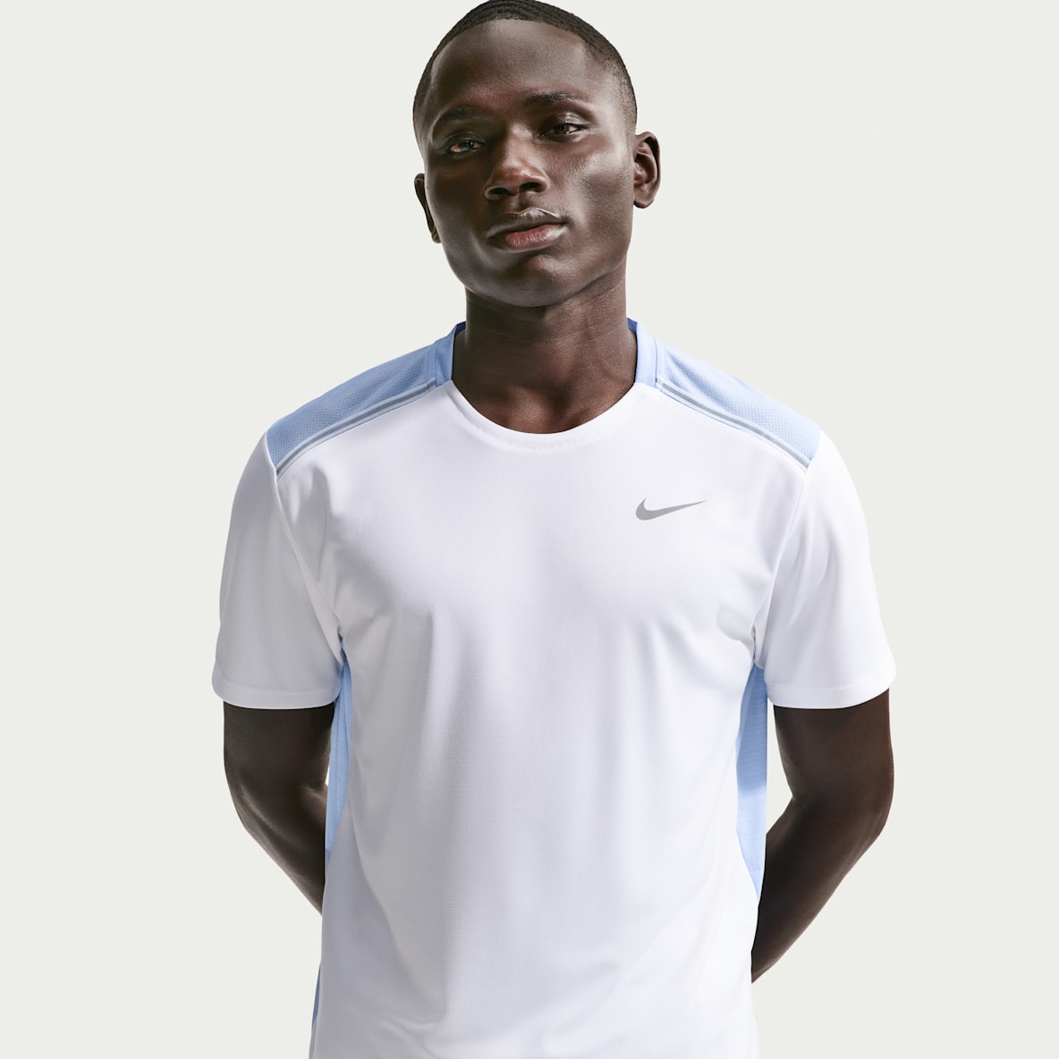 Nike Miler Men's Dri-FIT Short-Sleeve T-Shirt
