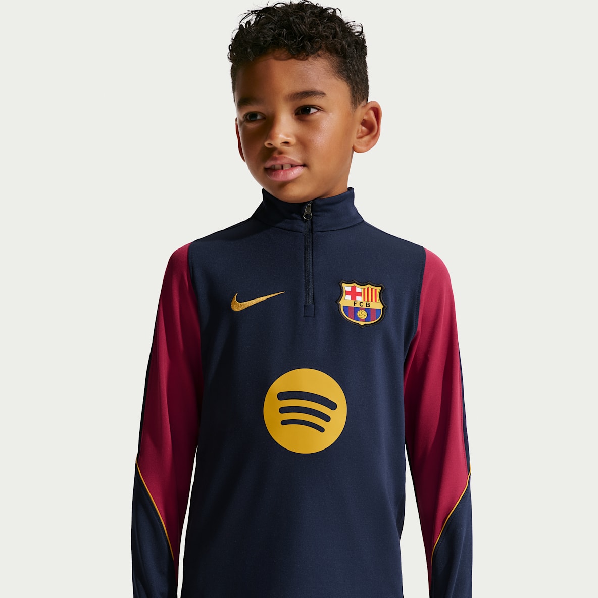 F.C. Barcelona Strike Older Kids' Nike Dri-FIT Football Knit Drill Top